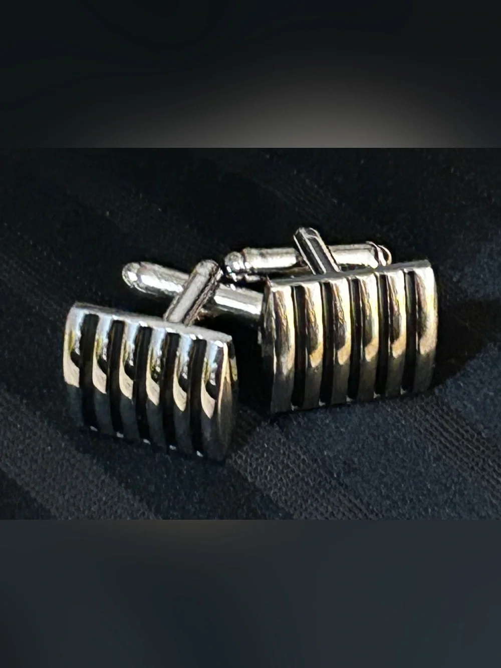 Silver Ribbed Men’s Cufflinks - Classic Metal Finish